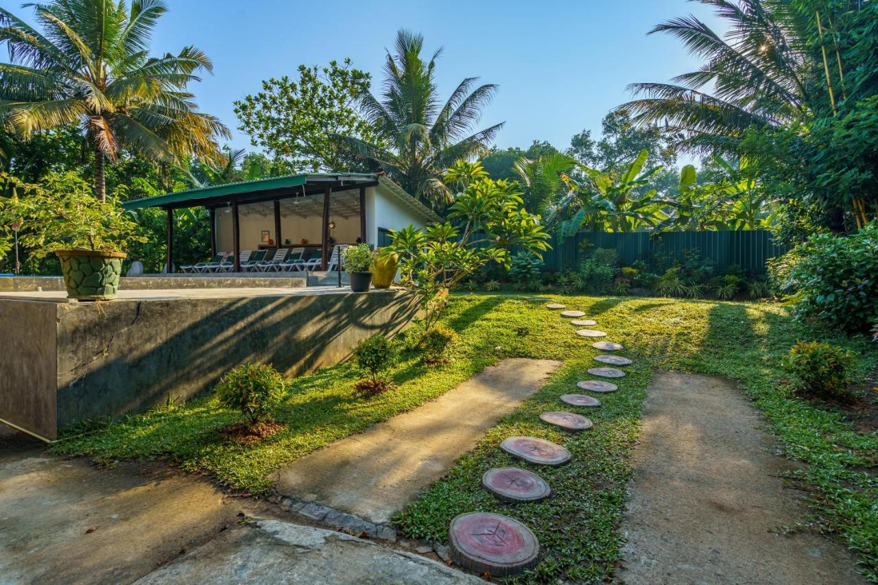 Abundia Unawatuna Hotel Exterior foto